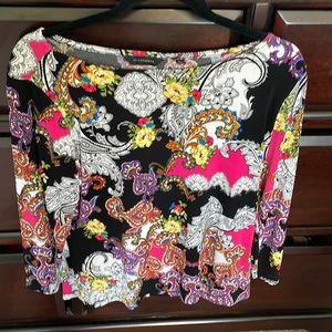 Colorful Blouse. Size Large.